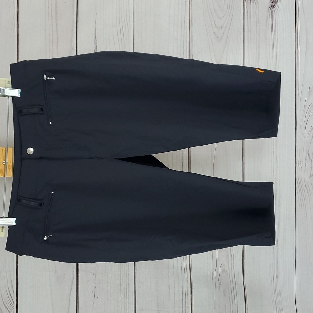 Lucy• 14 athletic shorts black